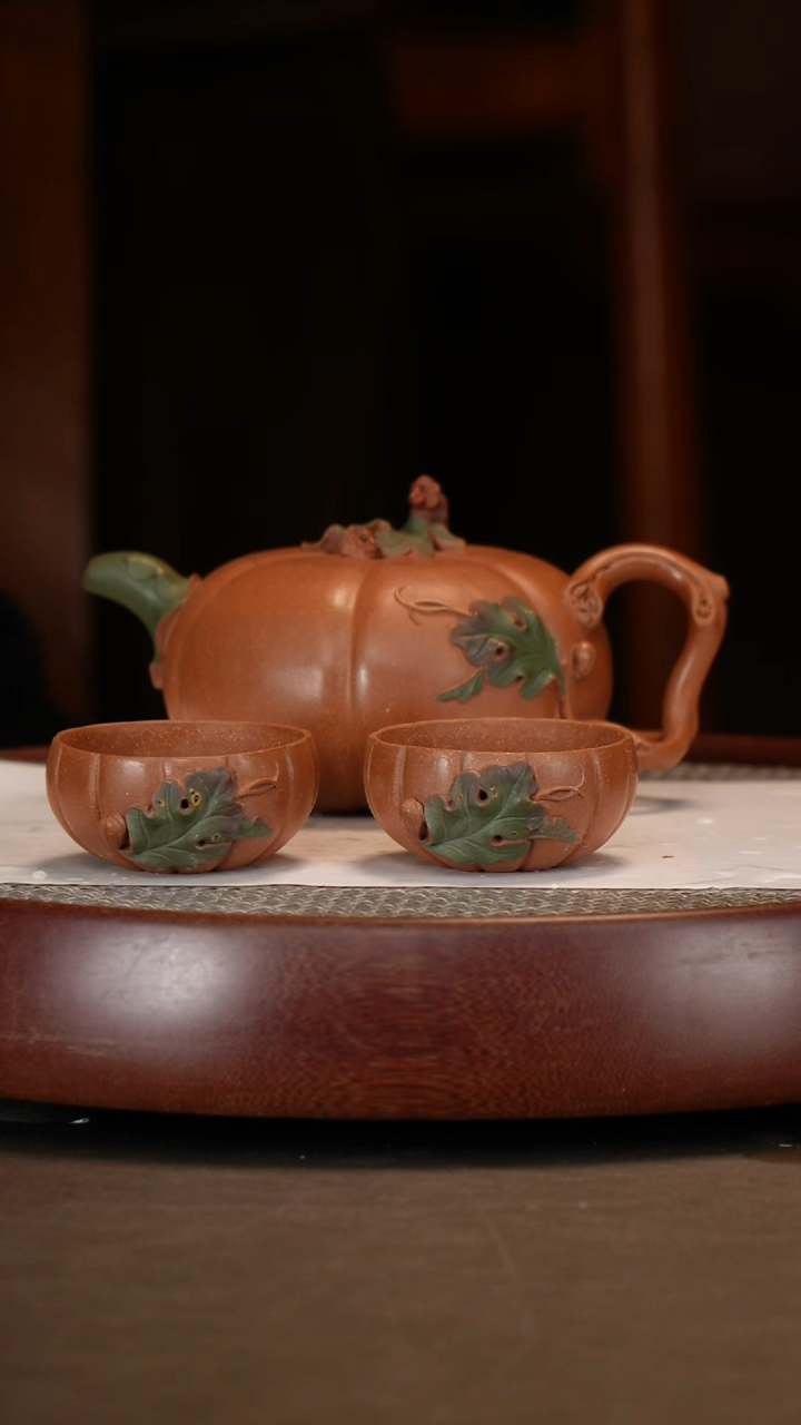【闪购商品】紫砂茶壶母子情深400c