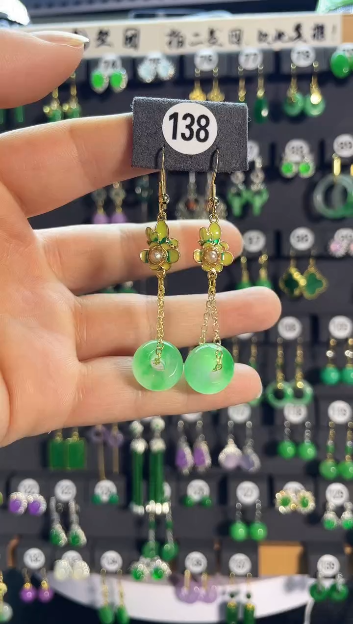 【闪购商品】翡翠耳饰银S925镶嵌138..