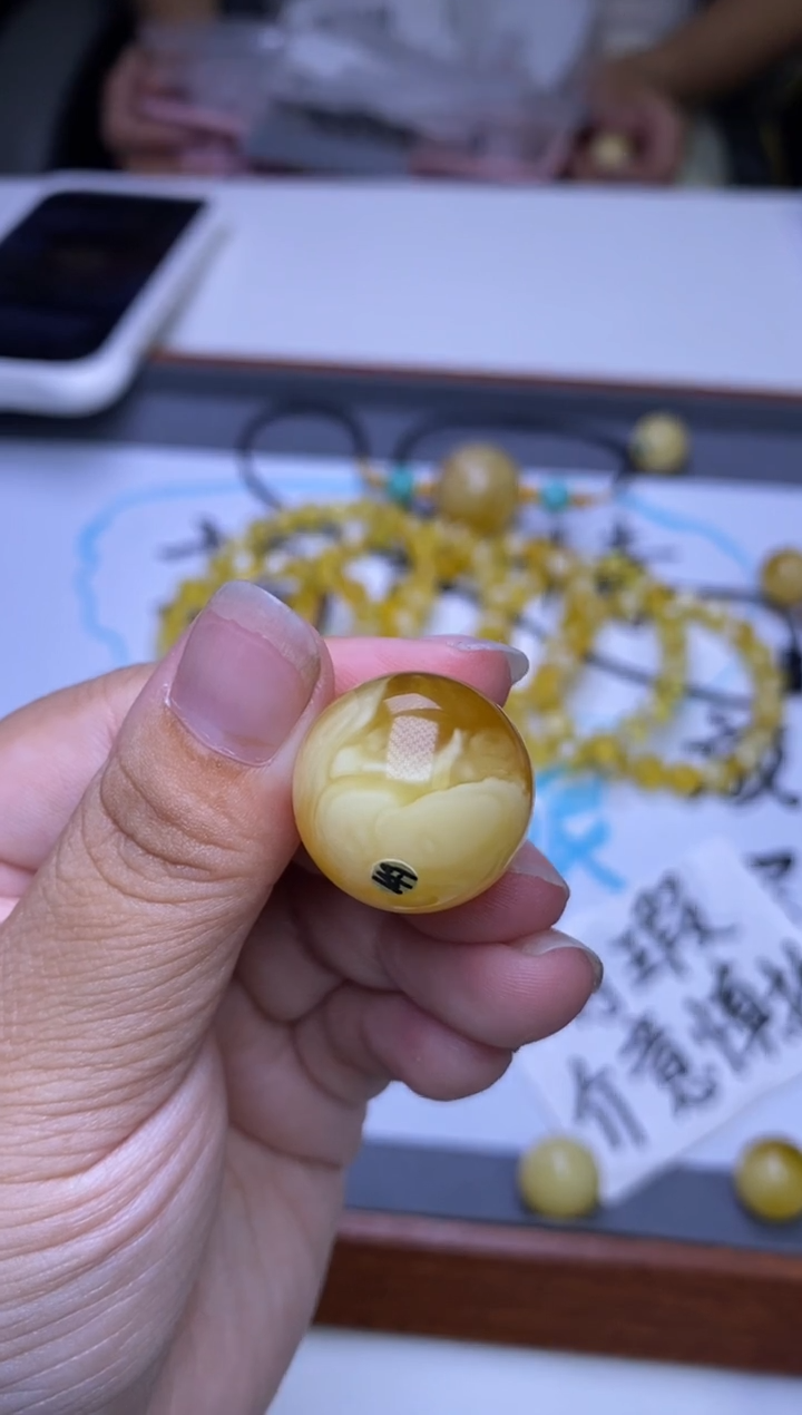 裸石琥珀未镶嵌大小姐珠宝严选113