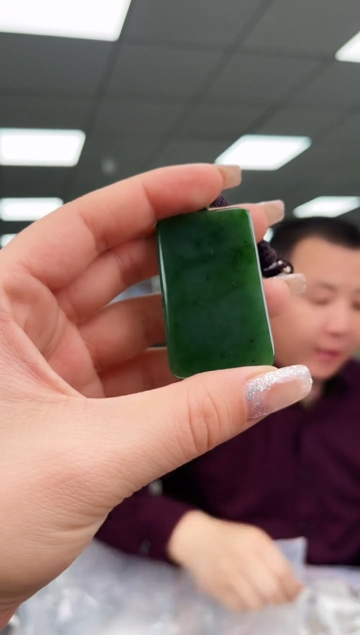 颈饰未镶嵌和田玉b15