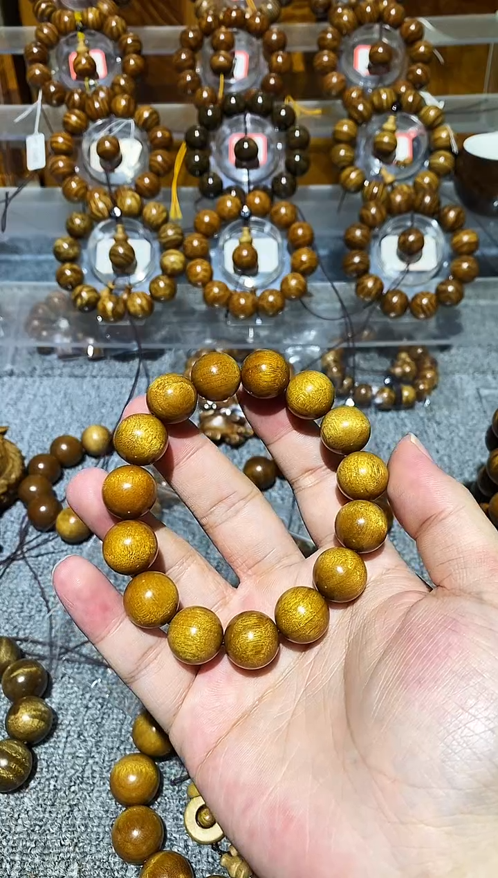 楠木（金丝楠）手串/手链三****⁛小叶桢楠1.5手串