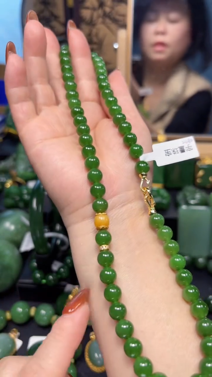 【闪购商品】和田玉（碧玉）颈饰未镶嵌1