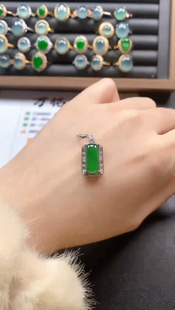 银S925镶嵌戒指翡翠501111