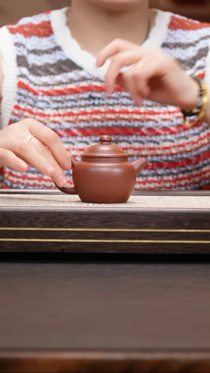 茶壶紫砂紫泥  小宫灯