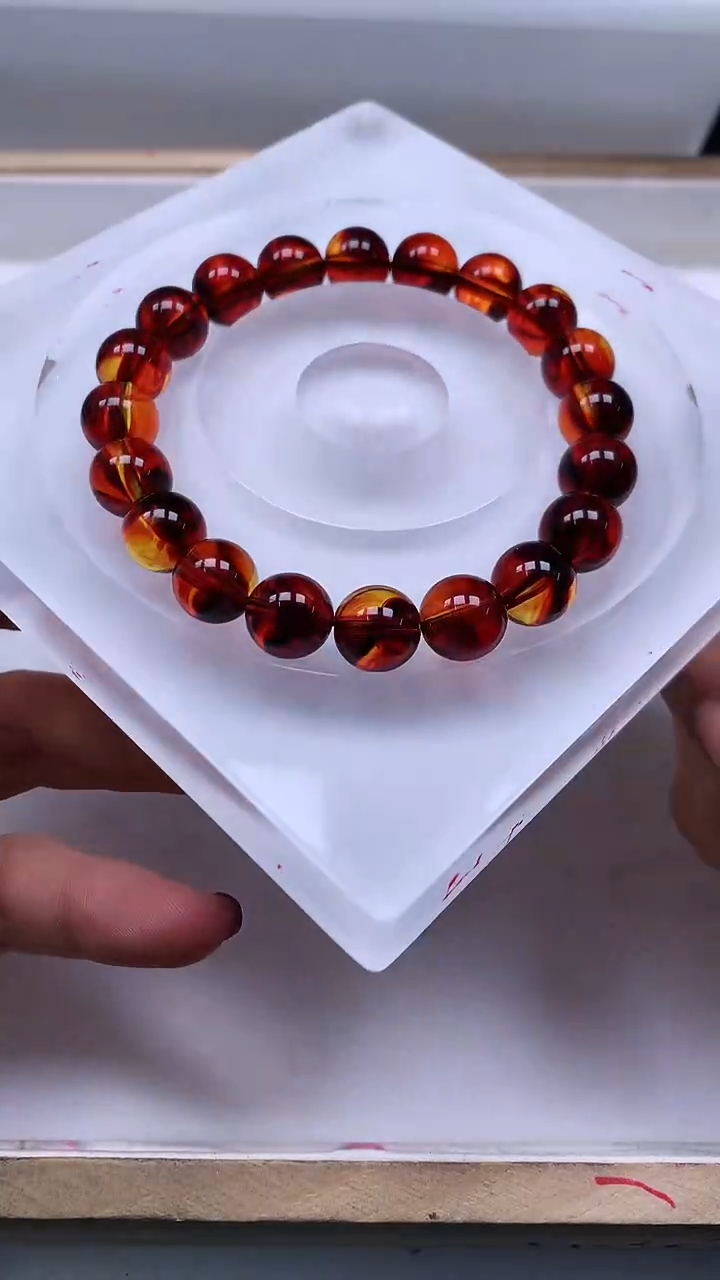 裸石血珀未镶嵌M113 血 珀10mm1条15元