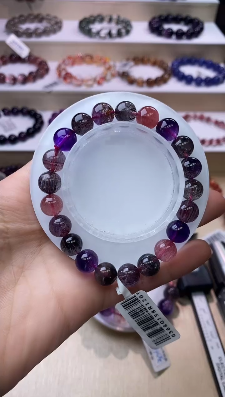 【闪购商品】水晶手链未镶嵌黑加仑超七单圈9m+