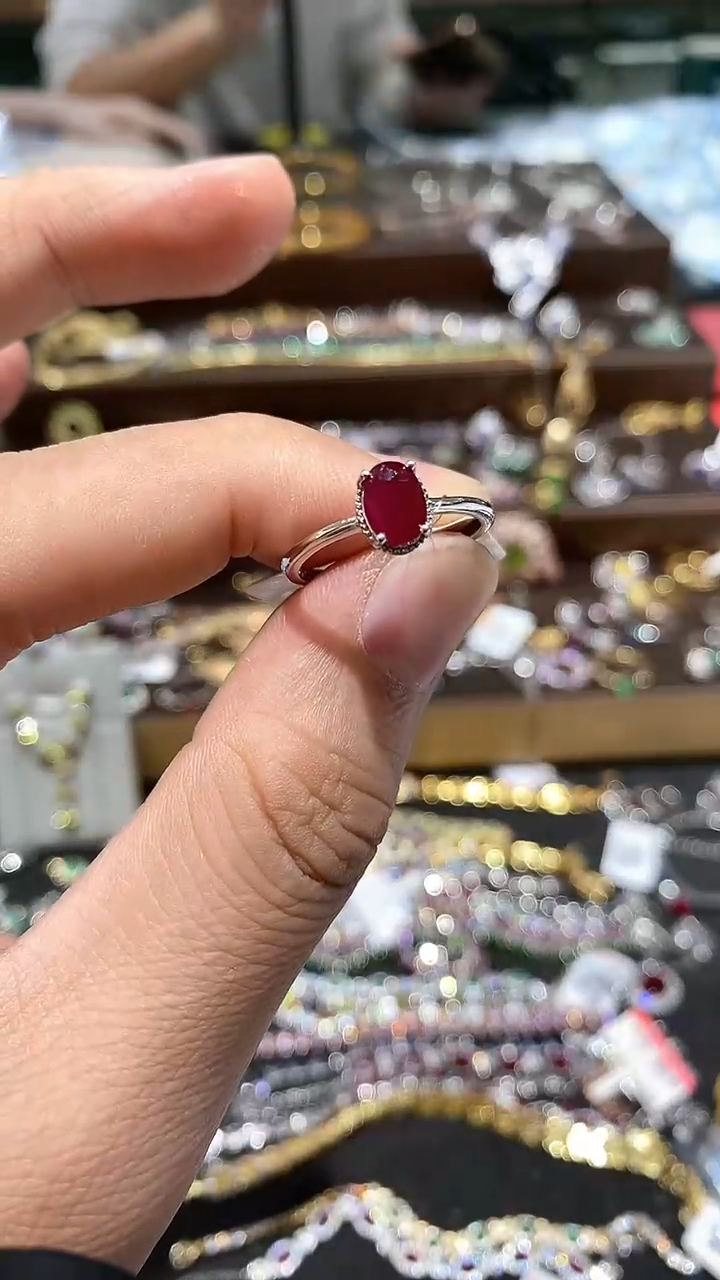 【闪购商品】红宝石戒指银S925镶嵌戒指