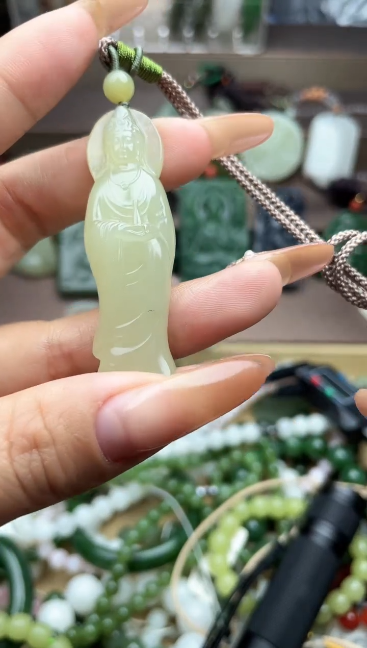 颈饰未镶嵌和田玉未镶嵌和田玉吊坠多样性拍一发一