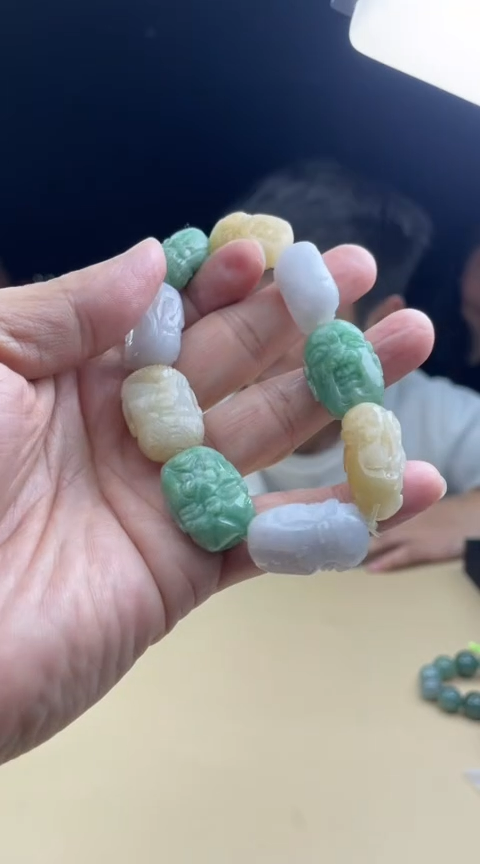 【闪购商品】定制翡翠未镶嵌        4926