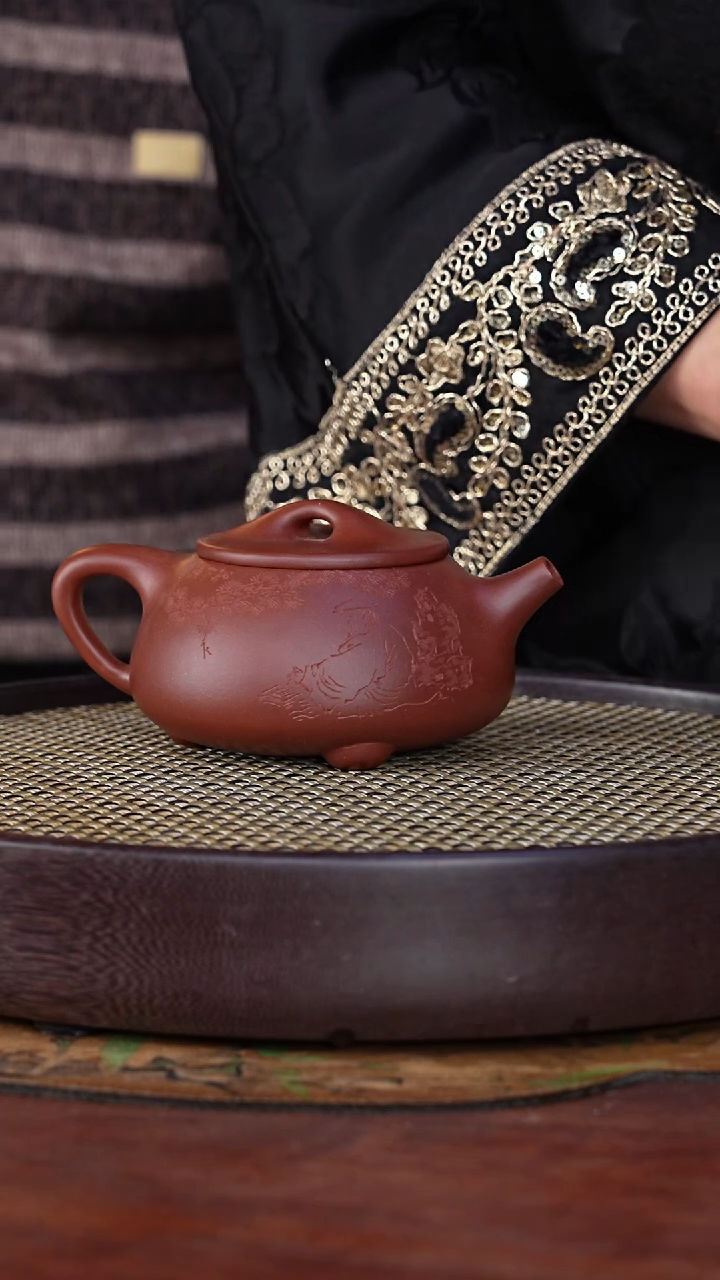 【闪购商品】紫砂茶壶杨军保17-70 底槽清石瓢300c