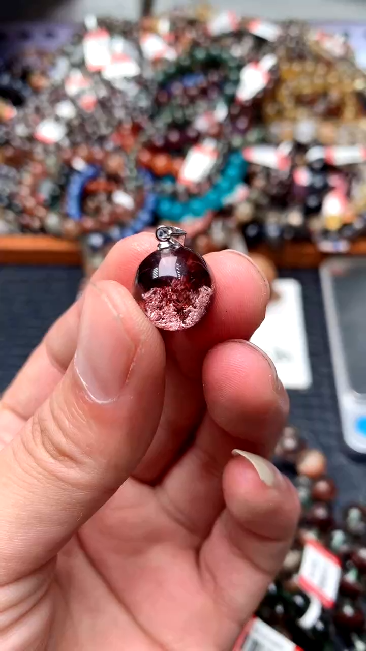 【闪购商品】水晶吊坠(赠链)合金46