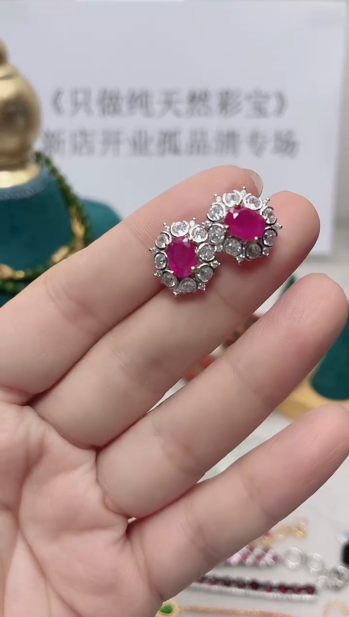 银S925镶嵌耳饰红宝石222BJ0103产品一个（多样性）