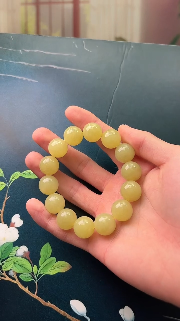 未镶嵌手串和田玉吊坠