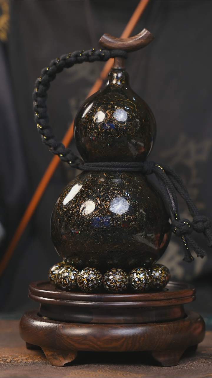 【闪购商品】YW136漆艺酒葫芦不包手串及旋转底座