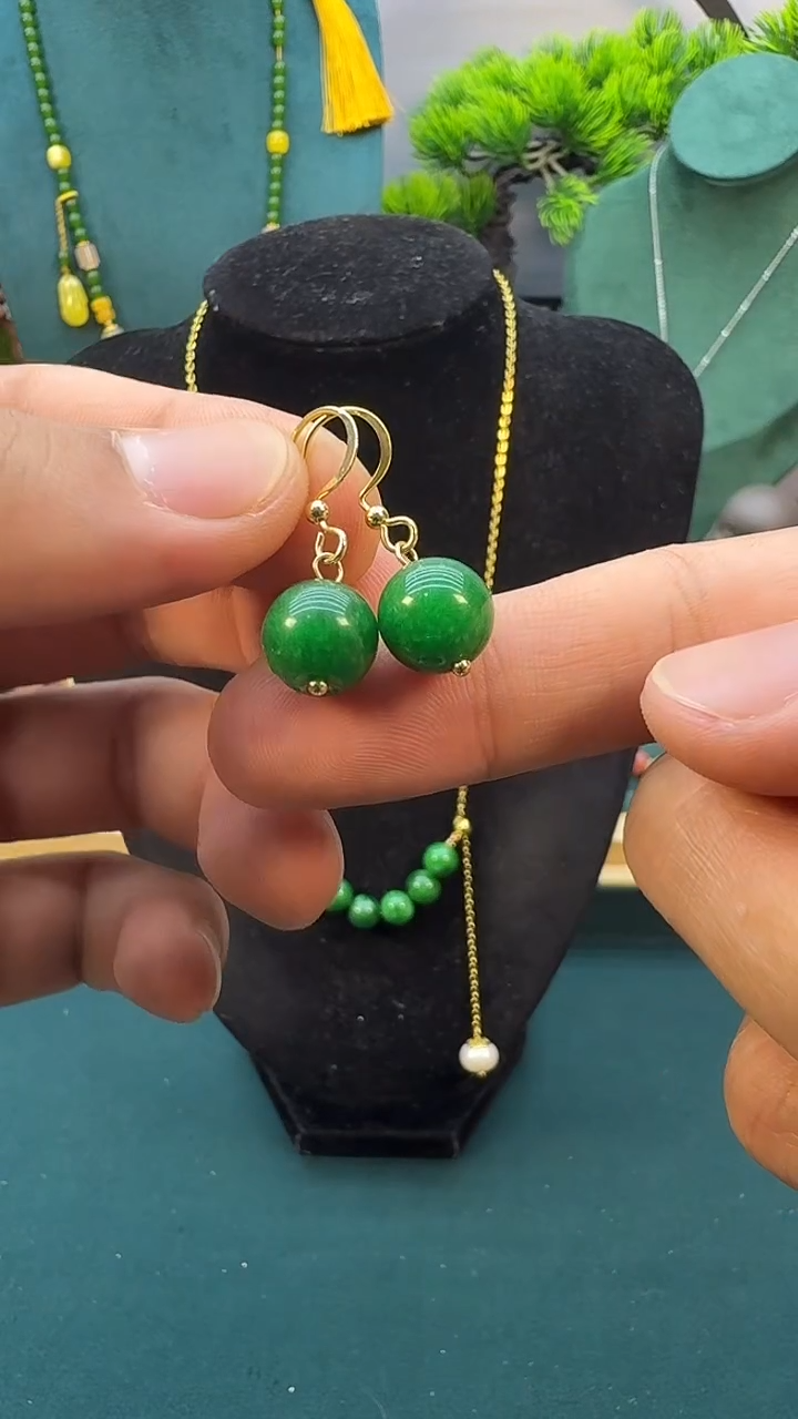 翡翠14K金镶嵌耳饰E02