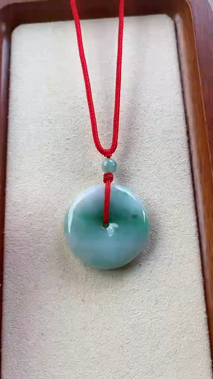 【闪购商品】翡翠吊坠(不含链)未镶嵌孤品