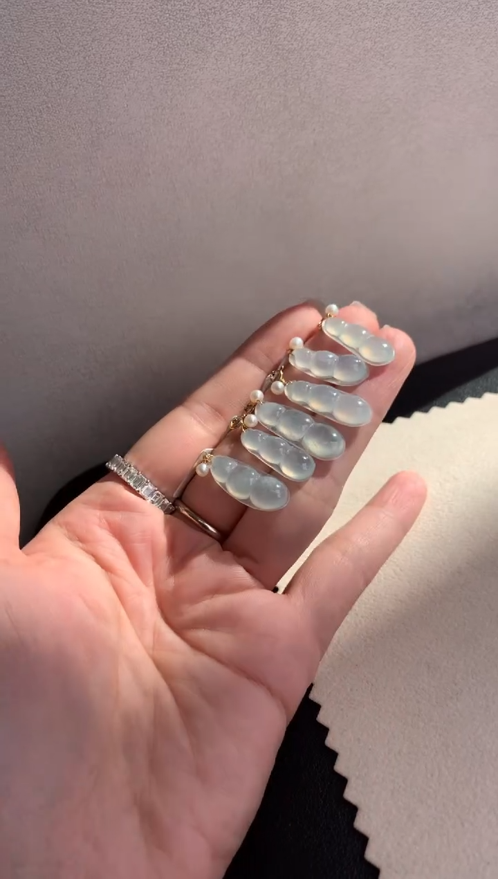 吊坠(不含链)未镶嵌翡翠多样性发货 发一件