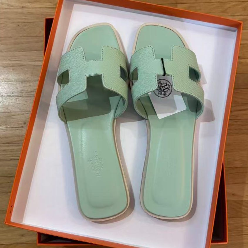 未使用 Hermes/爱马仕 薄荷色H拖 37