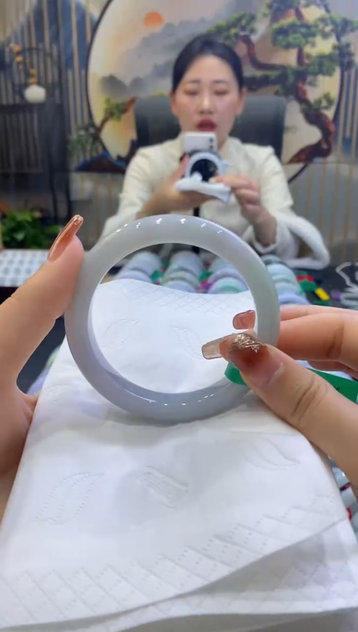 【闪购商品】翡翠手镯未镶嵌00002533