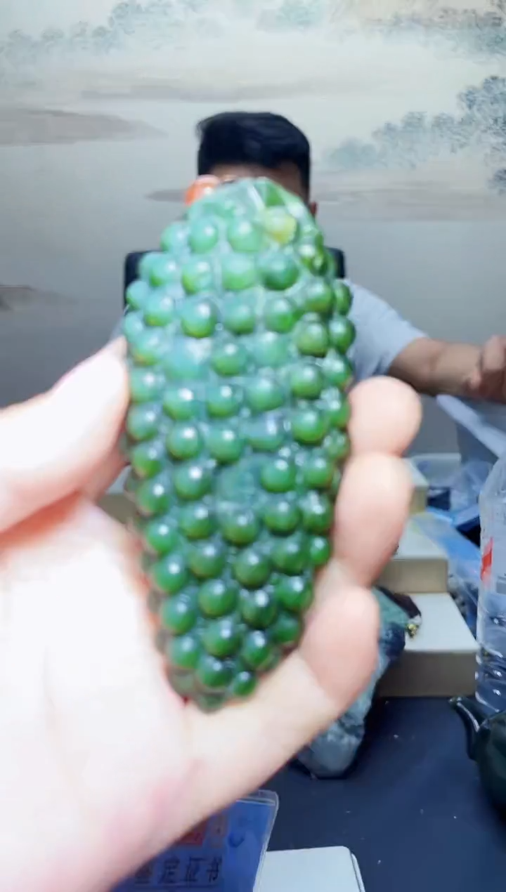 和田玉未镶嵌颈饰1