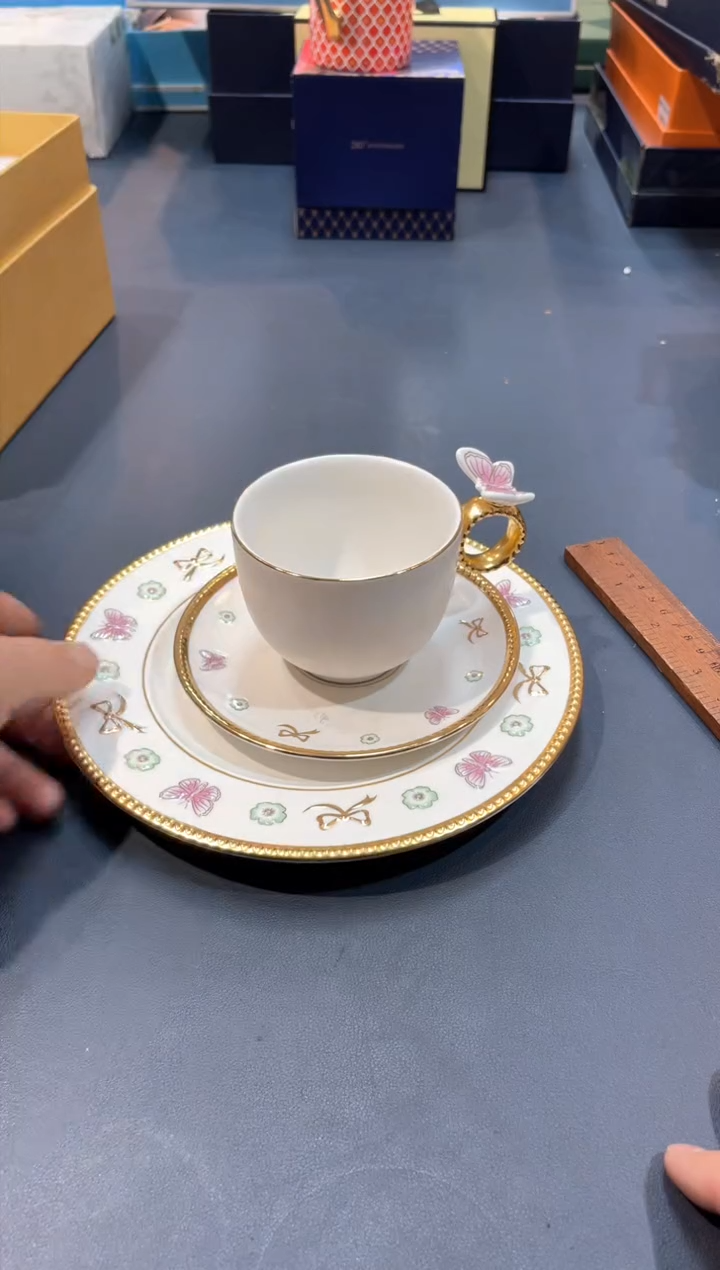 【闪购商品】碗E752-H1024全场正品，京东包邮