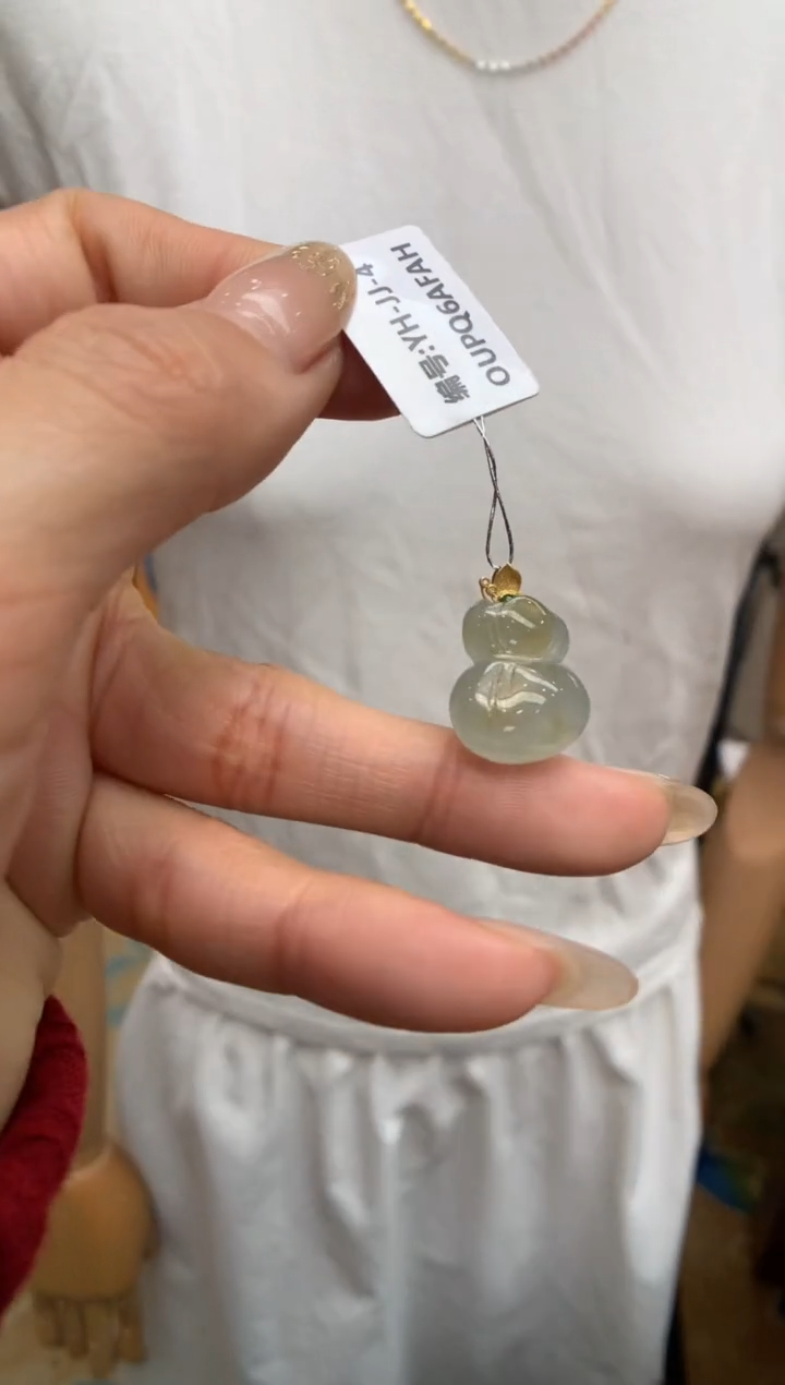 【闪购商品】翡翠颈饰未镶嵌钱钱袋