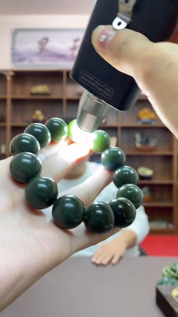 【闪购商品】岫岩河磨玉（透闪石质玉）手串未镶嵌手串