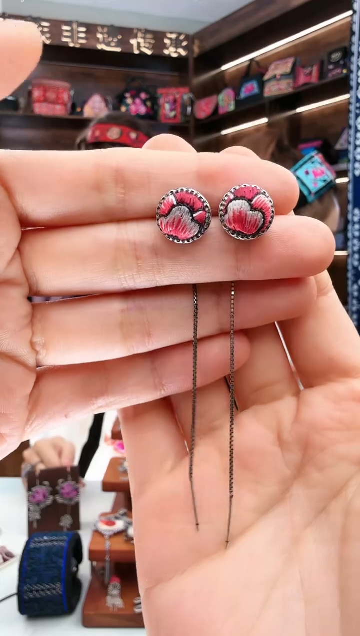 【闪购商品】织绣50蚩梦苗族古绣