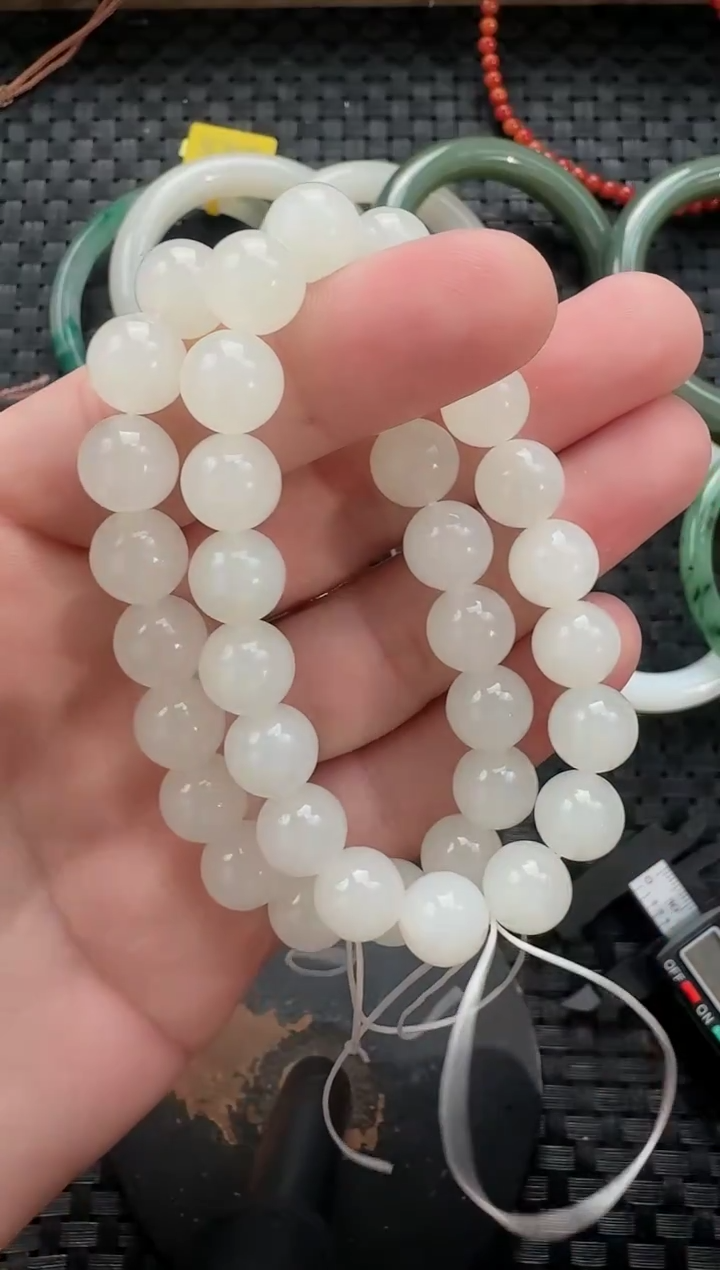 颈饰未镶嵌和田玉10mm手串（多样性发货拍一发一）