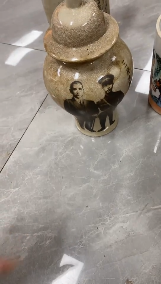 收藏家居装饰摆件真品瓷器老物件
