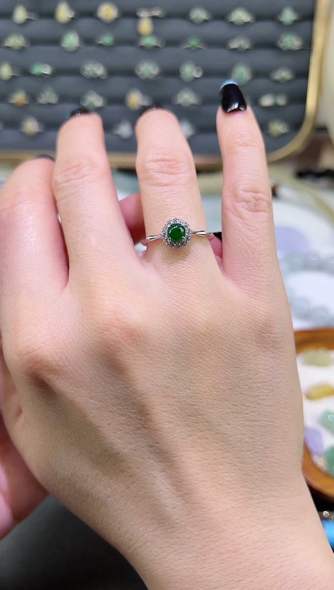 【闪购商品】翡翠颈饰银S925镶嵌戒指