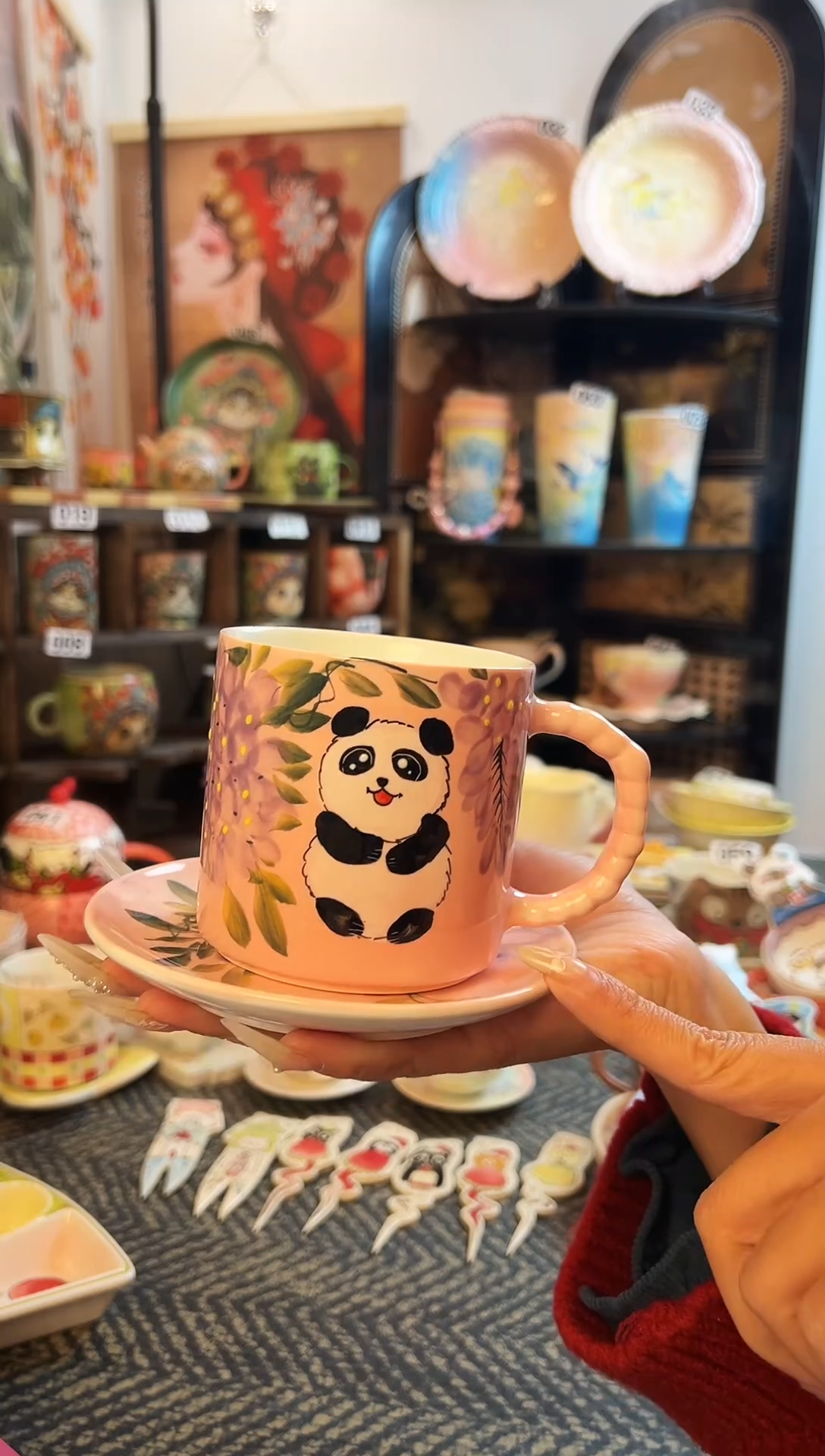 景德镇设计款手绘杯杯