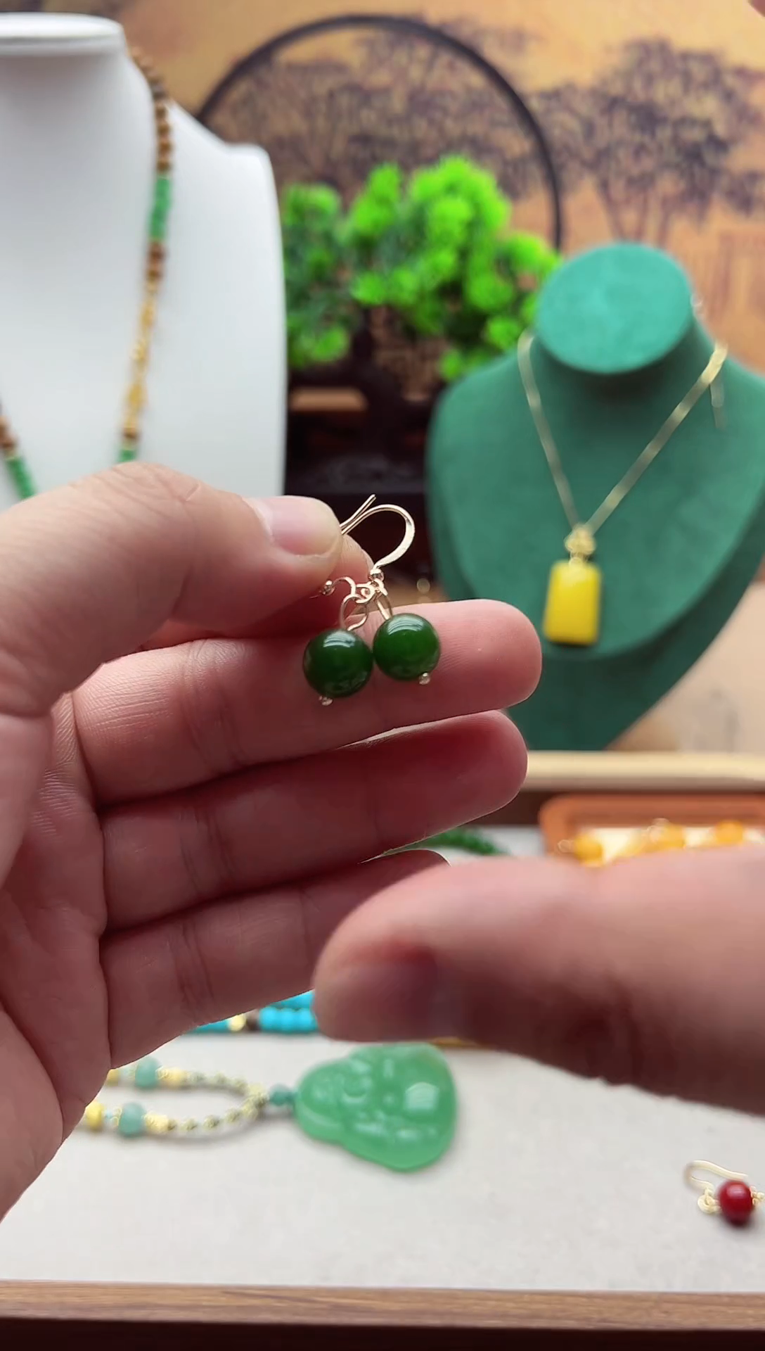 【闪购商品】和田玉耳饰14K金镶嵌E52     