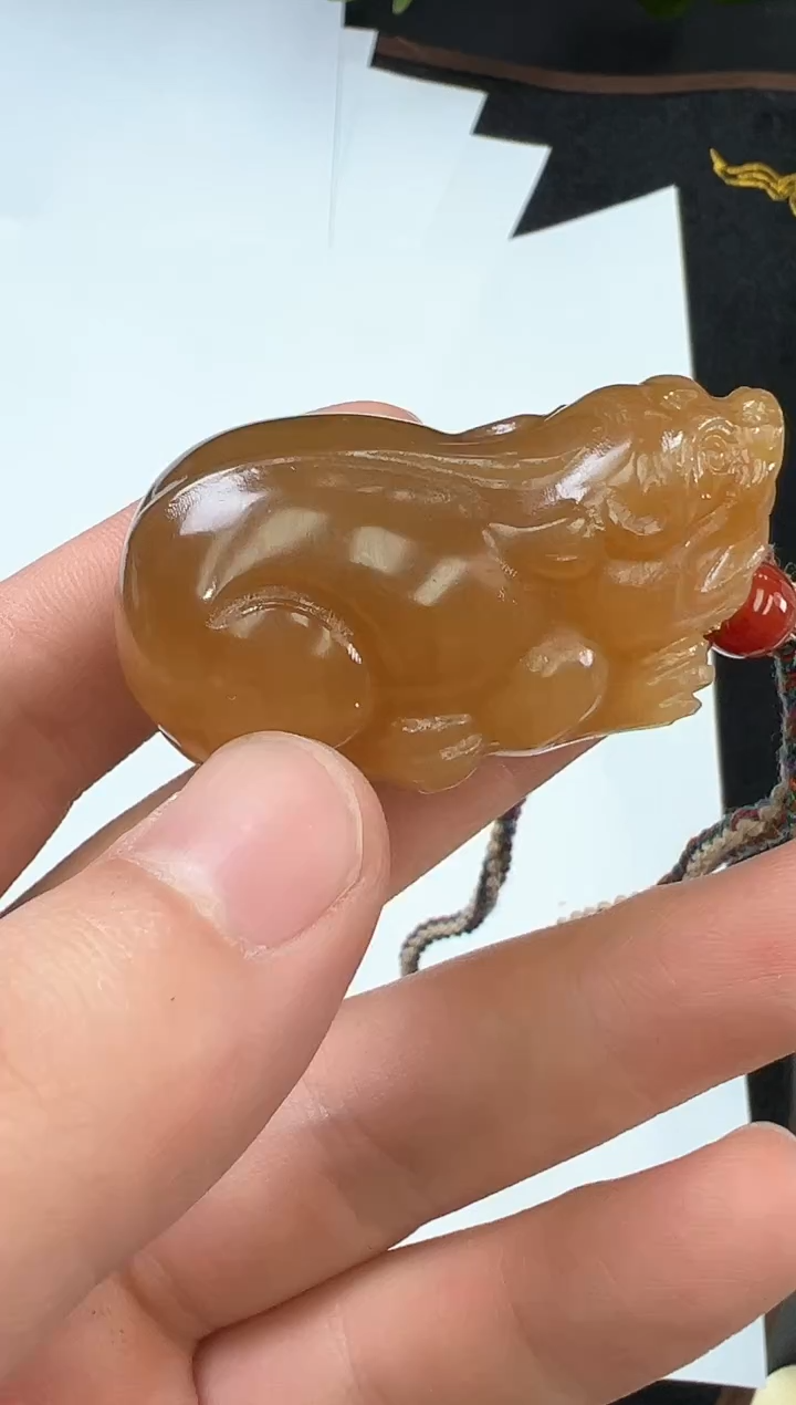 【闪购商品】和田玉颈饰未镶嵌糖料貔貅吊坠