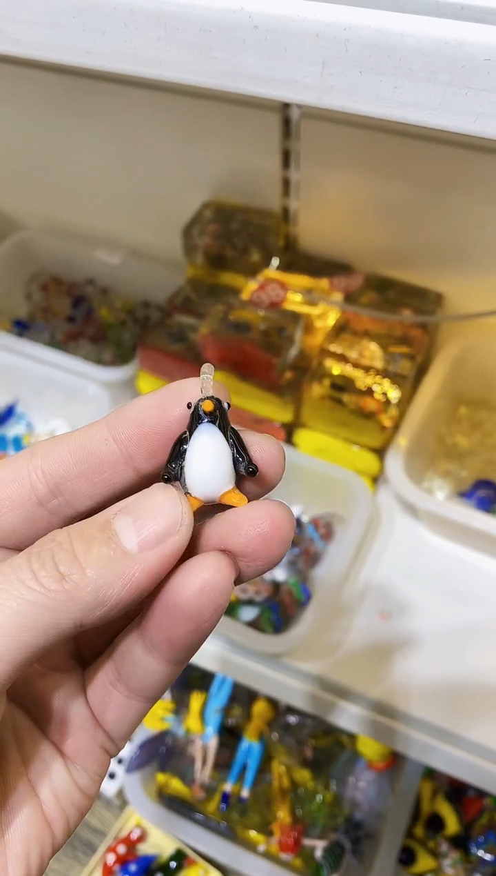 琉璃手工艺品挂钩企鹅