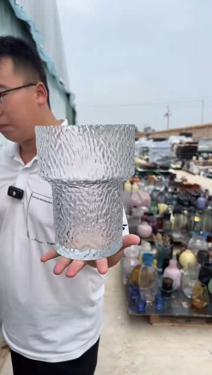 玻璃花瓶用于客厅桌面插花装饰