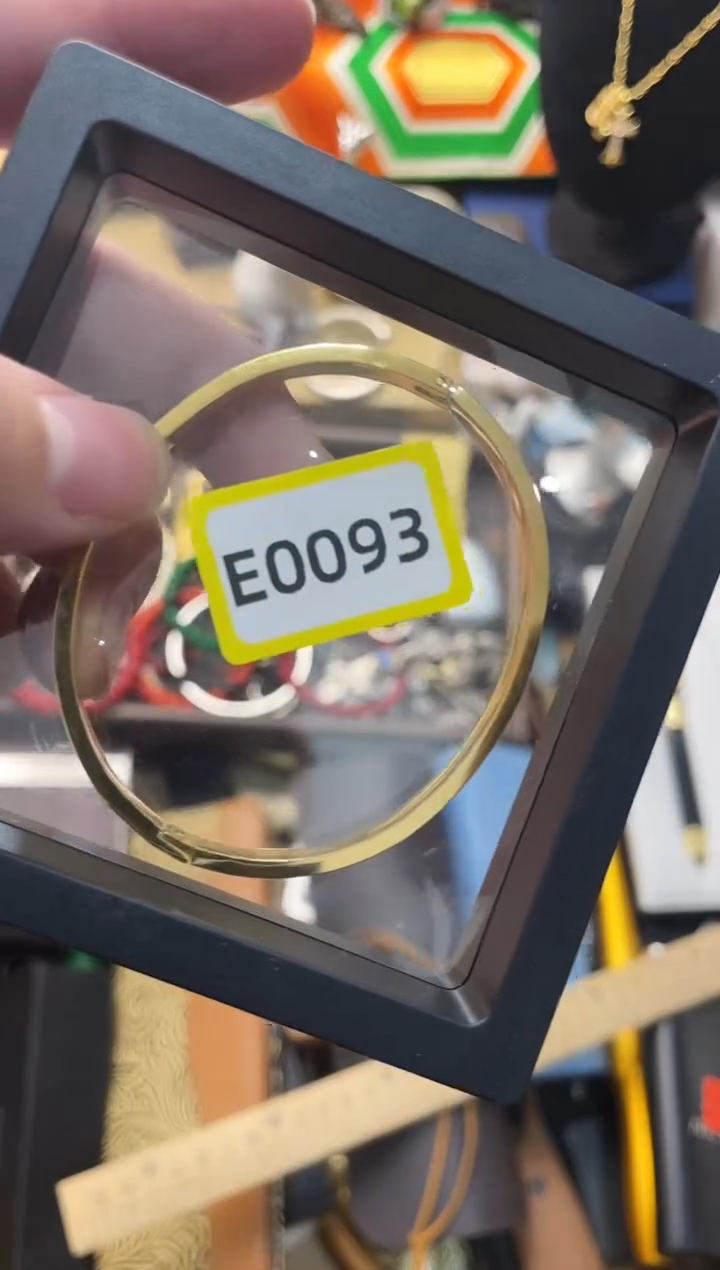 【闪购商品】瓷片新永华世家小舅子家208