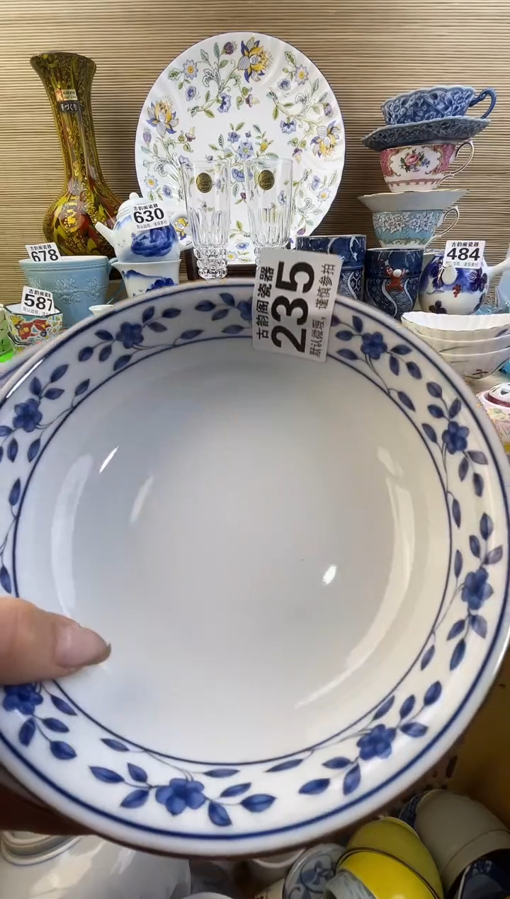 摆件思***?摆件瓷器瓷器瓷器