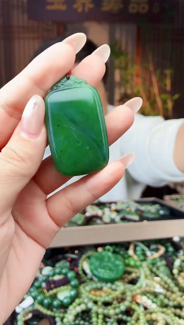 颈饰未镶嵌和田玉多样性发货拍一发一