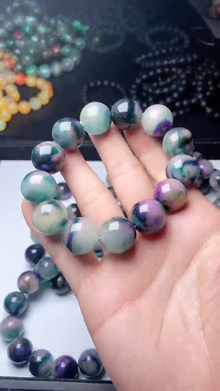 未镶嵌蜜蜡手串110    k18