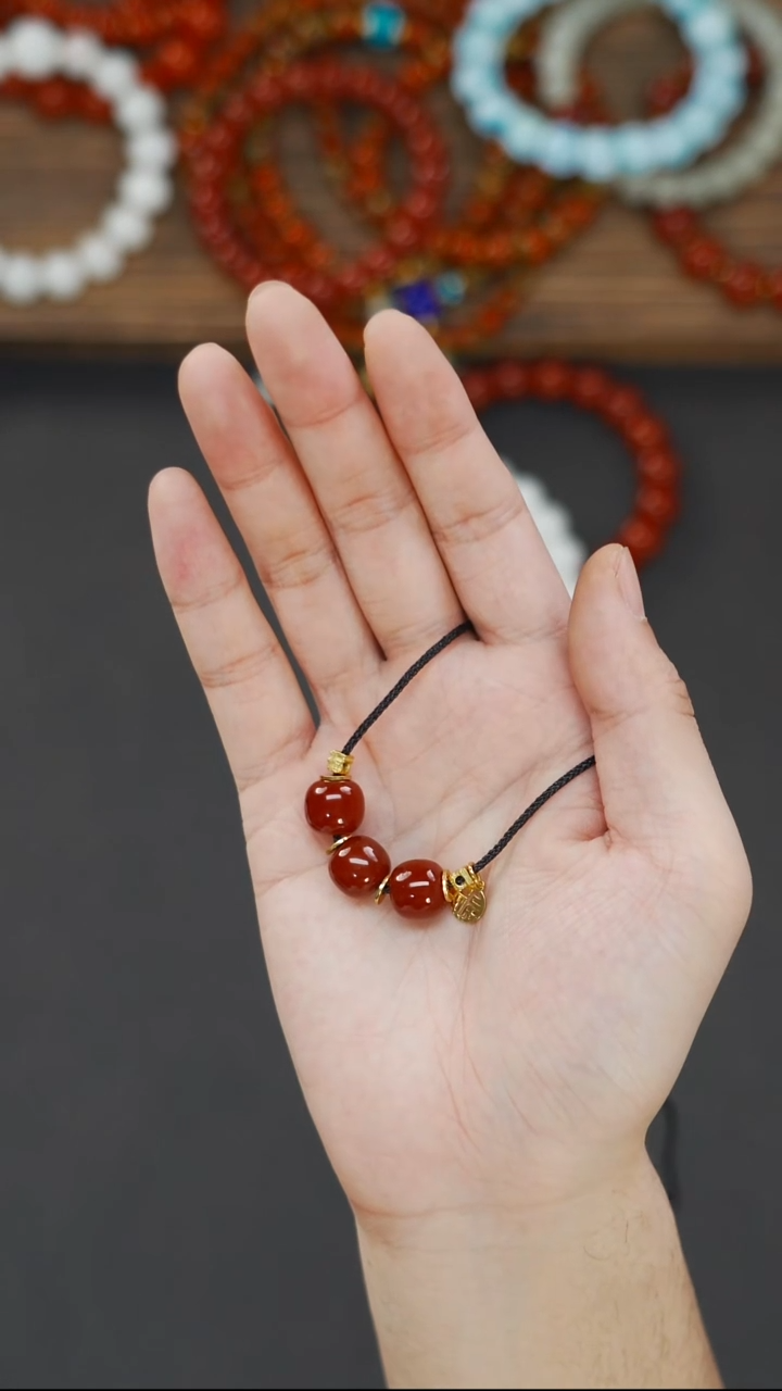 未镶嵌文玩配饰南红玛瑙梵阁精品文玩回血老型锁骨链多样性发货