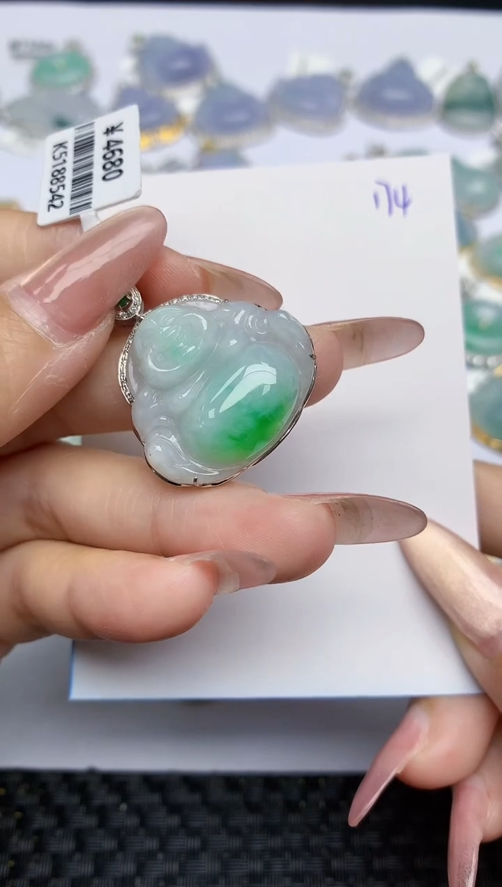 【闪购商品】翡翠颈饰18K金镶嵌天然A货翡翠 174