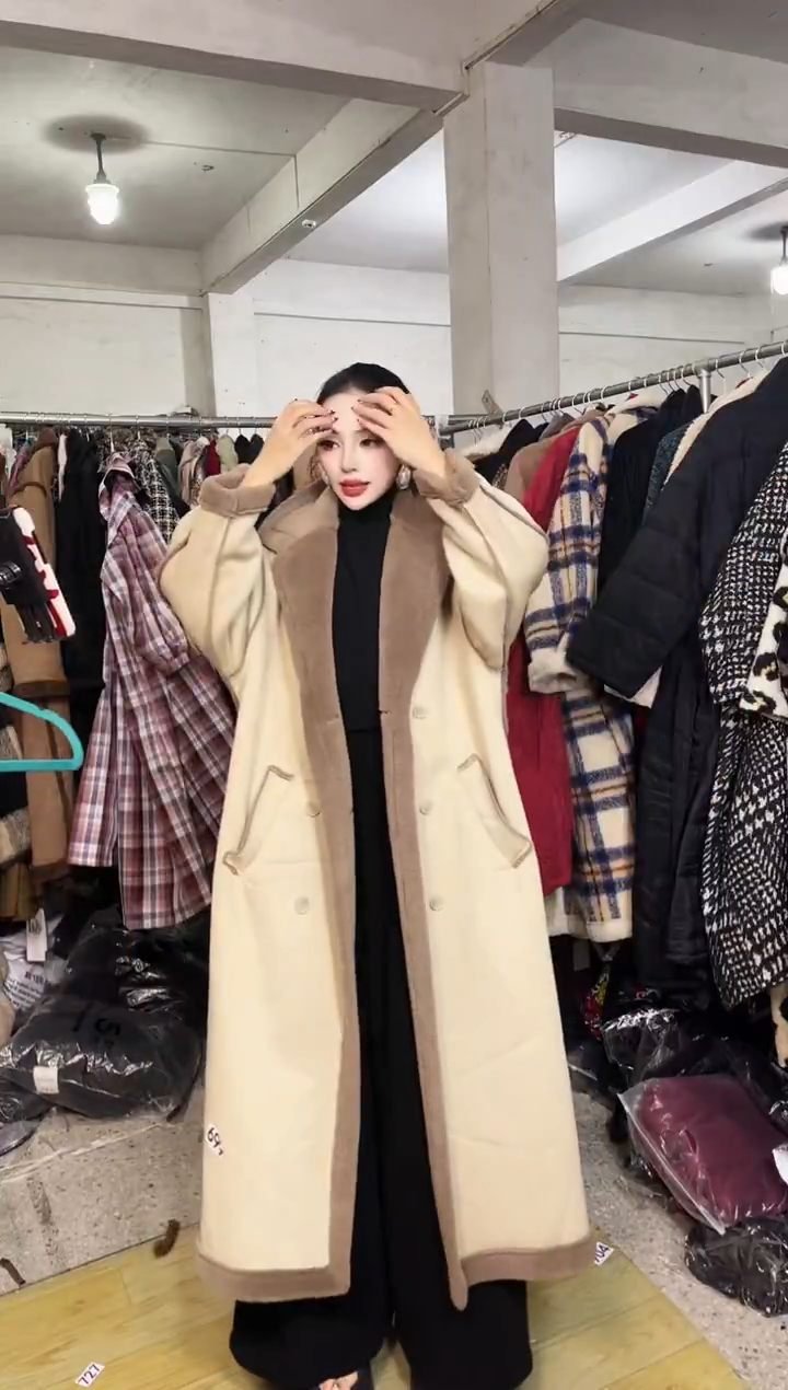 828闪购外套外披马甲打底裤子