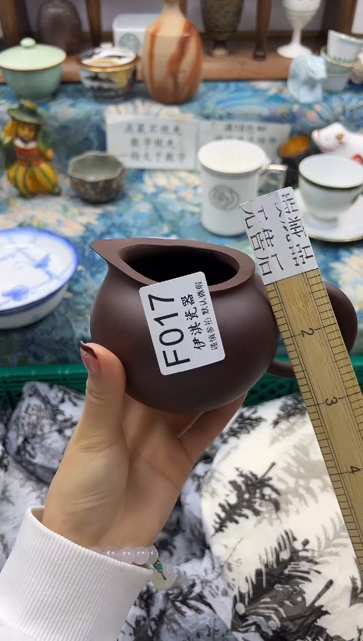 瓷片1****4        F017