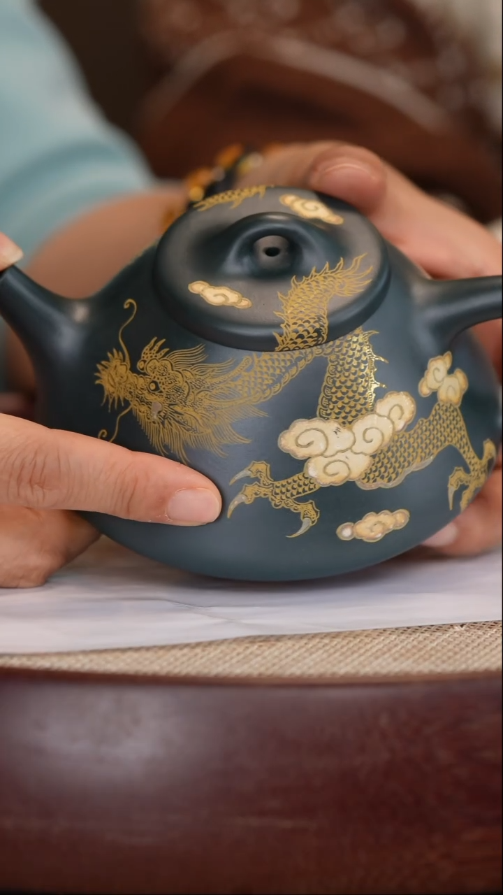 紫砂茶壶【时顺华】天青 子冶石瓢 300cc