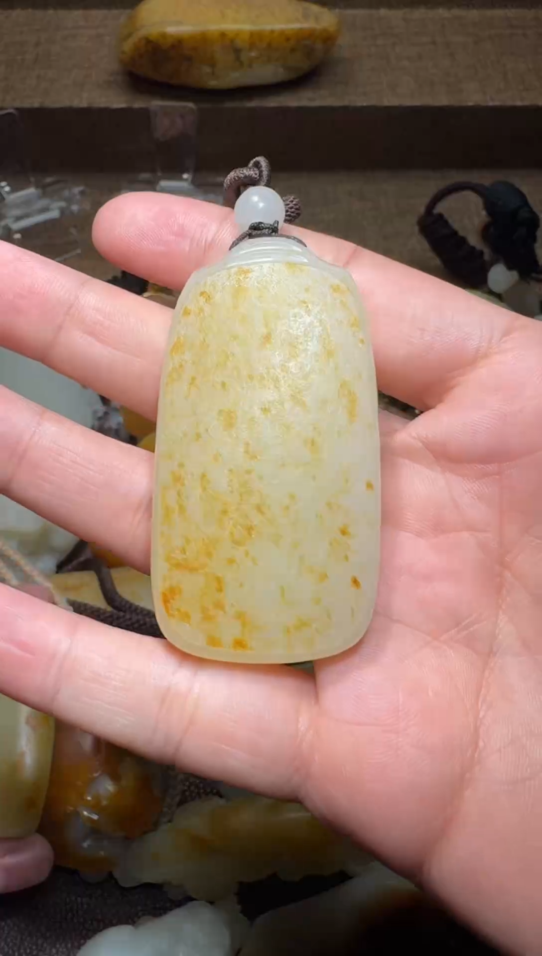 未镶嵌和田玉挂件和田玉