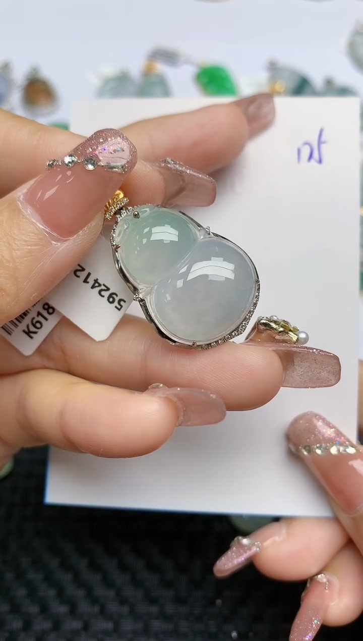 【闪购商品】翡翠颈饰18K金镶嵌天然A货翡翠 125