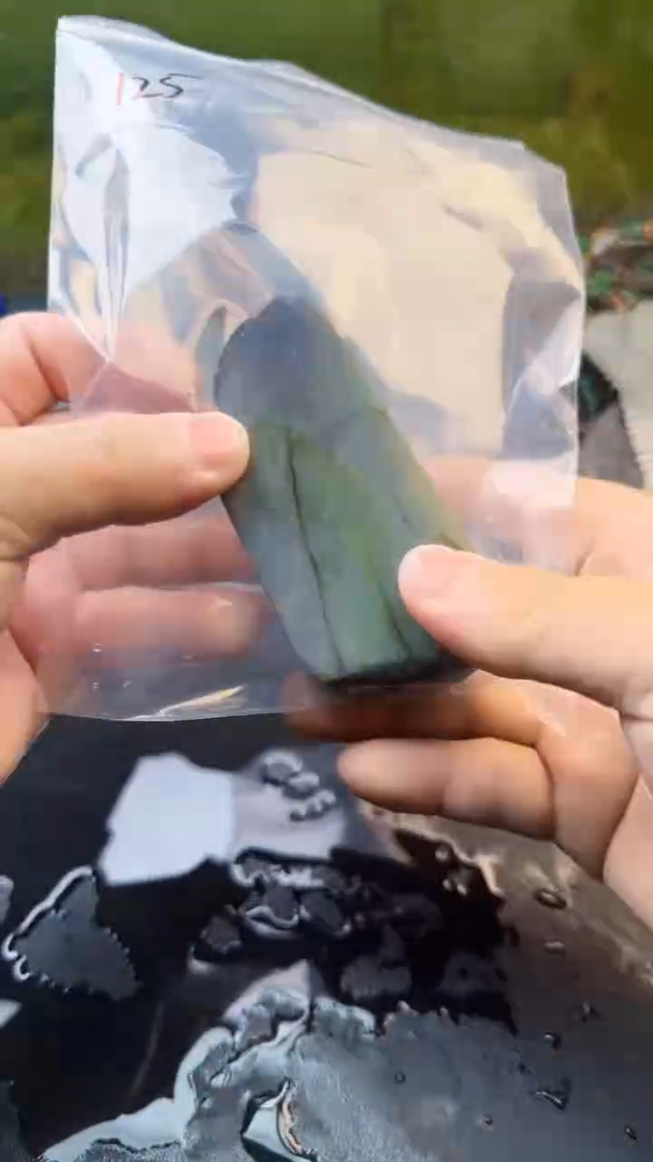 【闪购商品】翡翠颈饰未镶嵌125天然翡翠