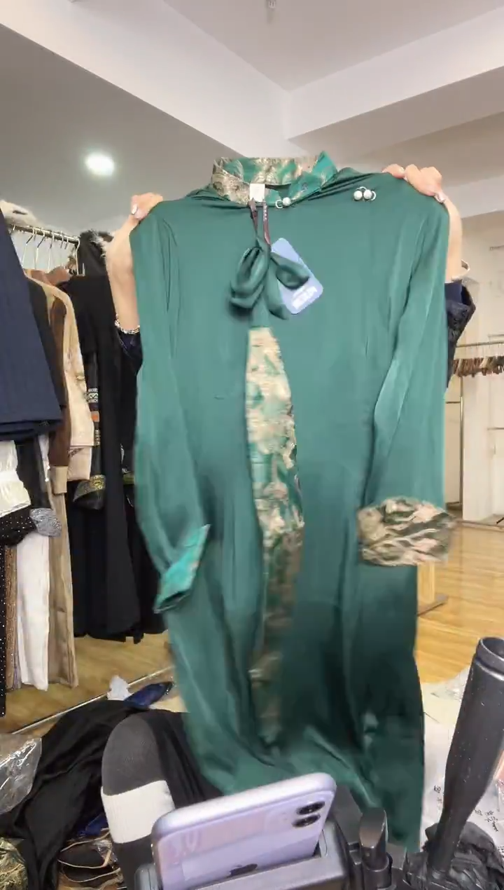 M码       90-105斤  裙子