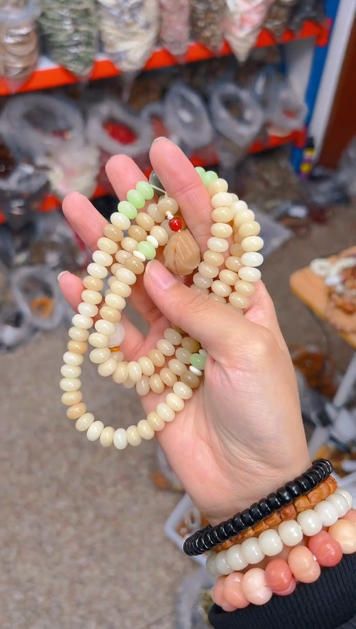 吊坠菩提根/象牙果浅色绿色算盘108项链